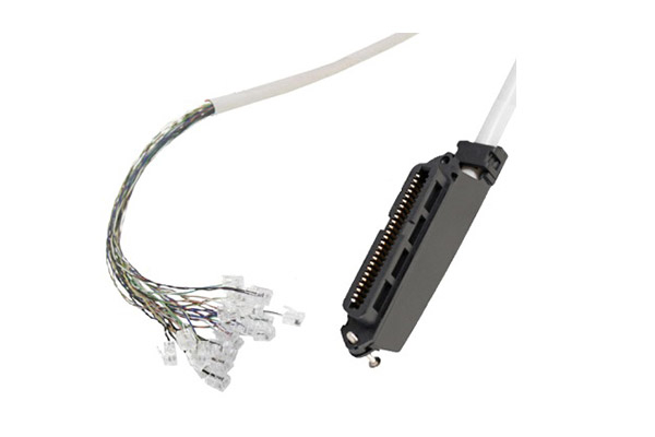 RJ21 Male Flat Cable 2m Cat 3 – Assembled in Spain